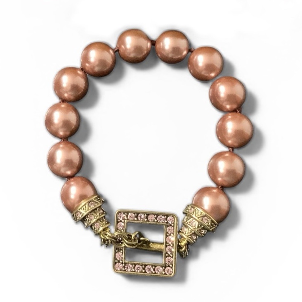 Heidi Daus Gold and Mauve Pearl & Crystal Toggle Bracelet. NWOT